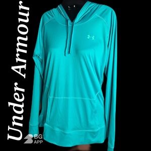 UNDER ARMOUR HEAT GEAR, SEMI FITTED GREEN PULLOVER